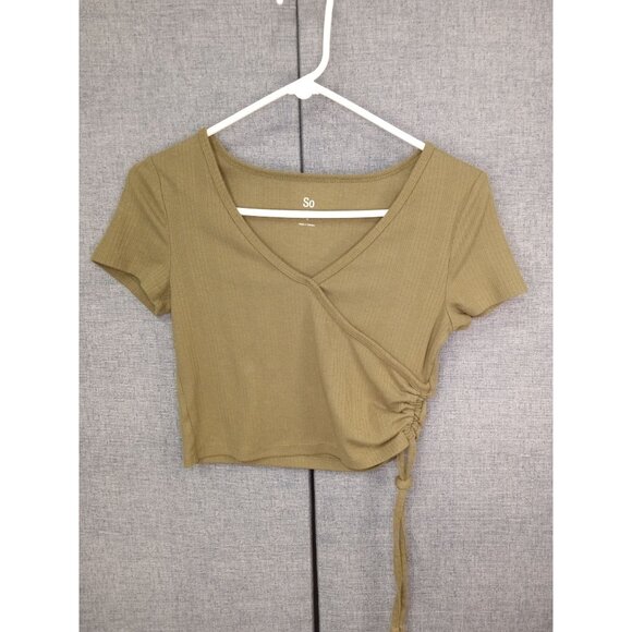 So Junior's Green Short Sleeved Crop Top with Ruched Side Size Small - Picture 1 of 6